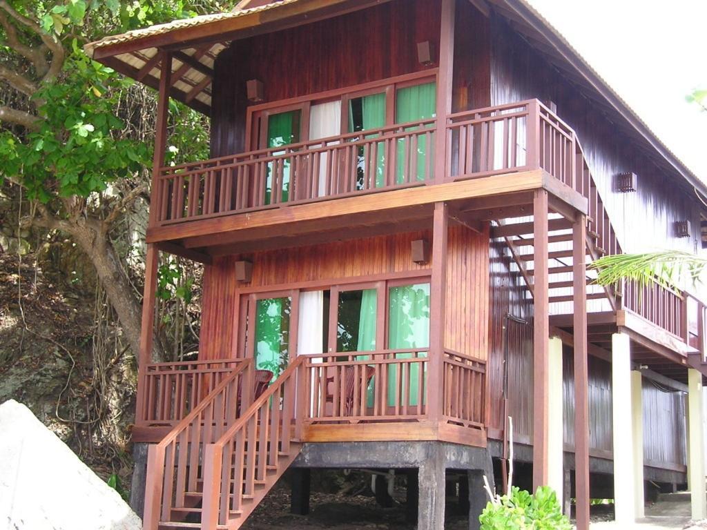 Gem Island Resort & Spa Pulau Gemia Стая снимка